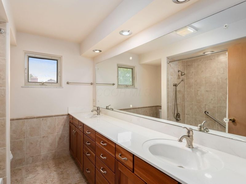 3057 Brandon Road, Columbus, OH 43221 Photo 35