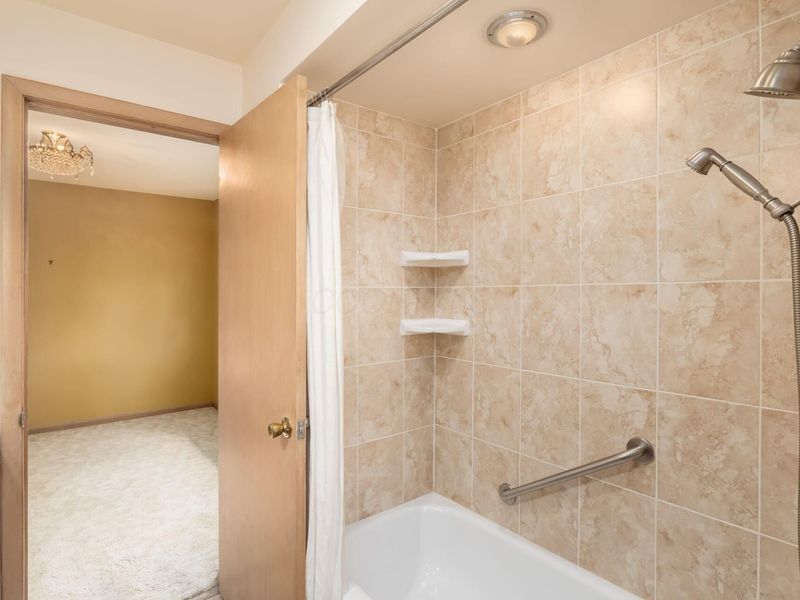 3057 Brandon Road, Columbus, OH 43221 Photo 36