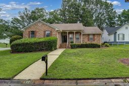 301 Tendrill Court  photo 4