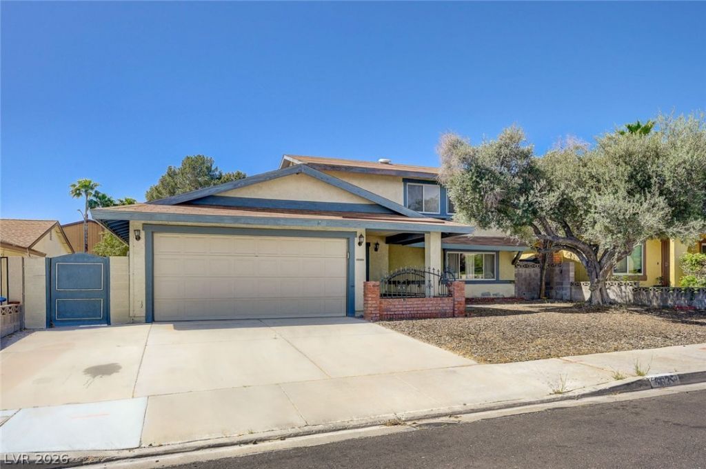 6635 Baywood Avenue, Las Vegas, NV 89103 Main Photo