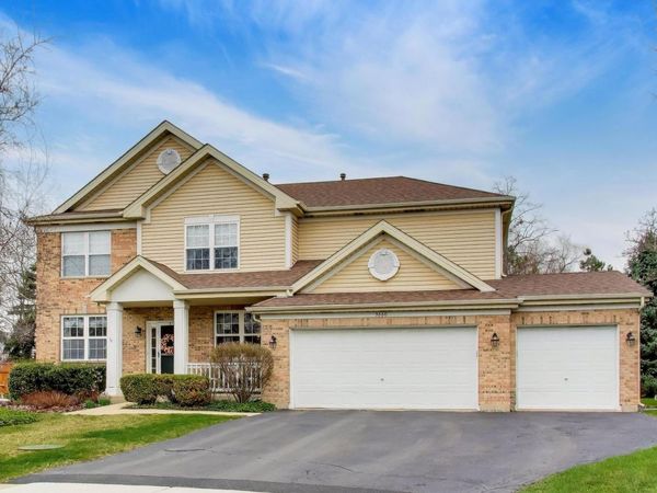 5660 Trinity Court , Gurnee, IL 60031