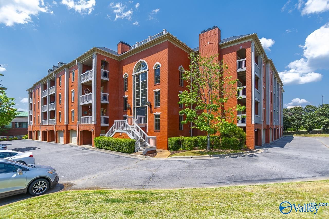 4770 Whitesburg Drive Sw, Unit 301, Huntsville, AL 35802 Main Photo