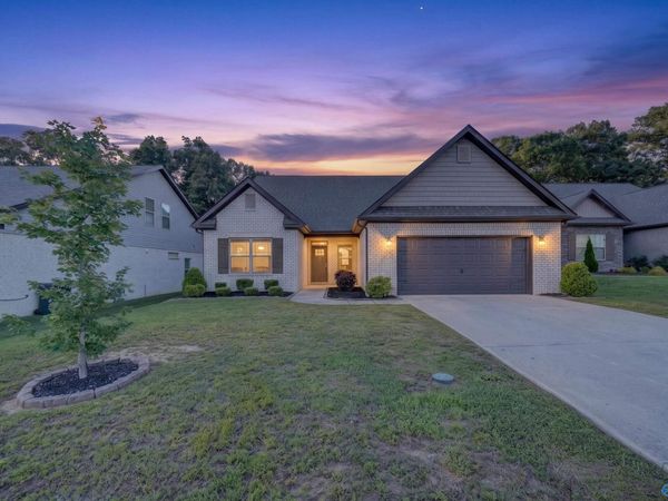 105 Tommy Circle, New Market, AL 35761