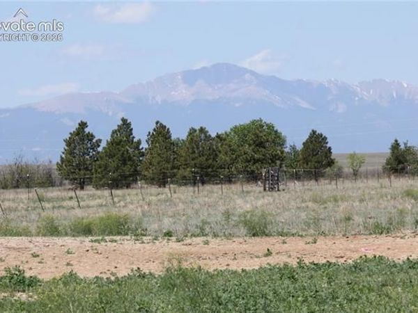 6060 Coyote Lane, Peyton, CO 80831