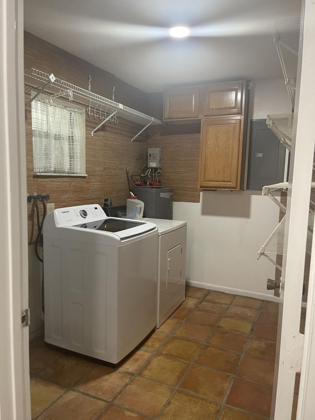 19823 NW 64th Place, Hialeah, FL 33015 Photo