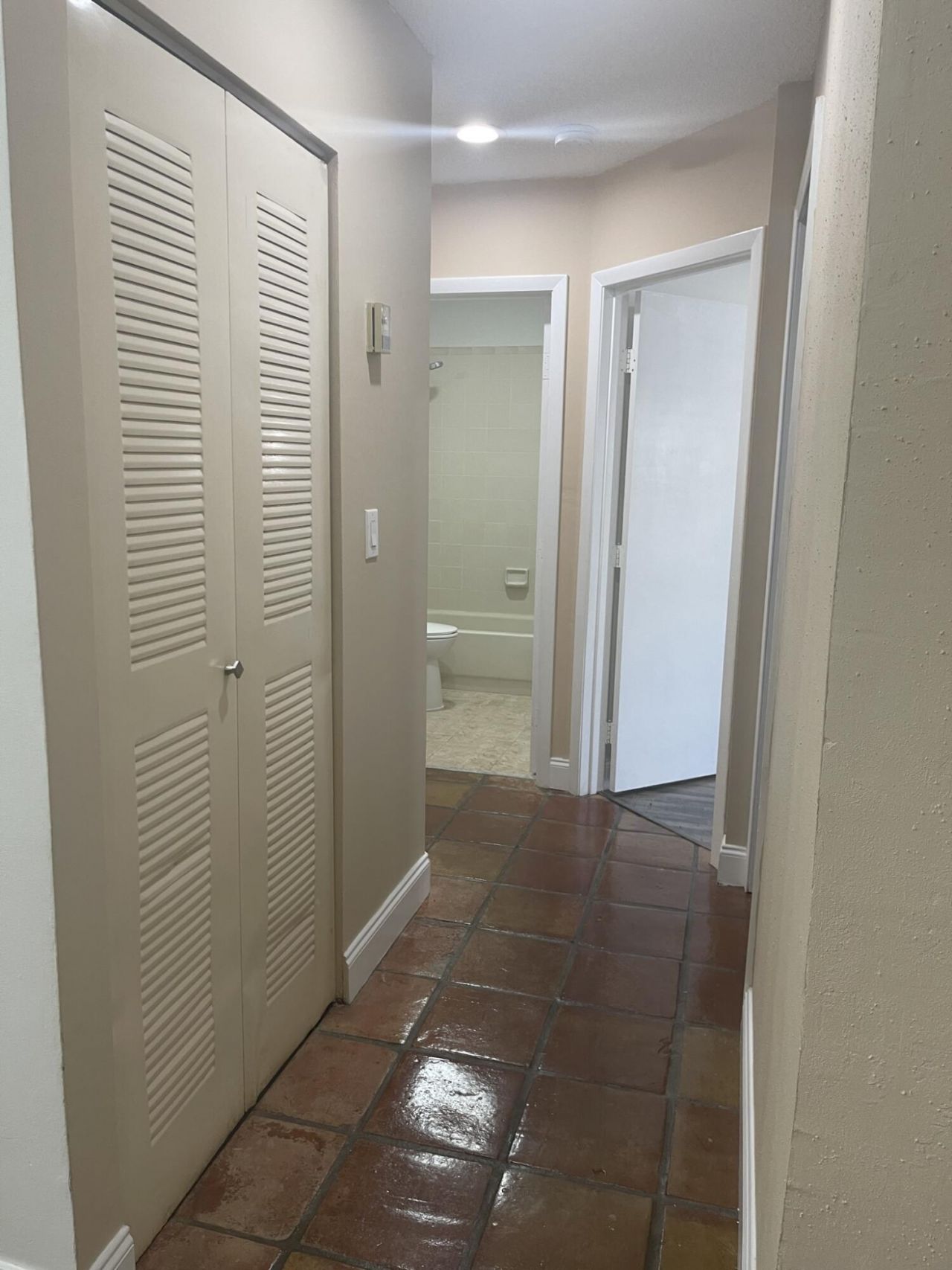 19823 NW 64th Place, Hialeah, FL 33015 Photo