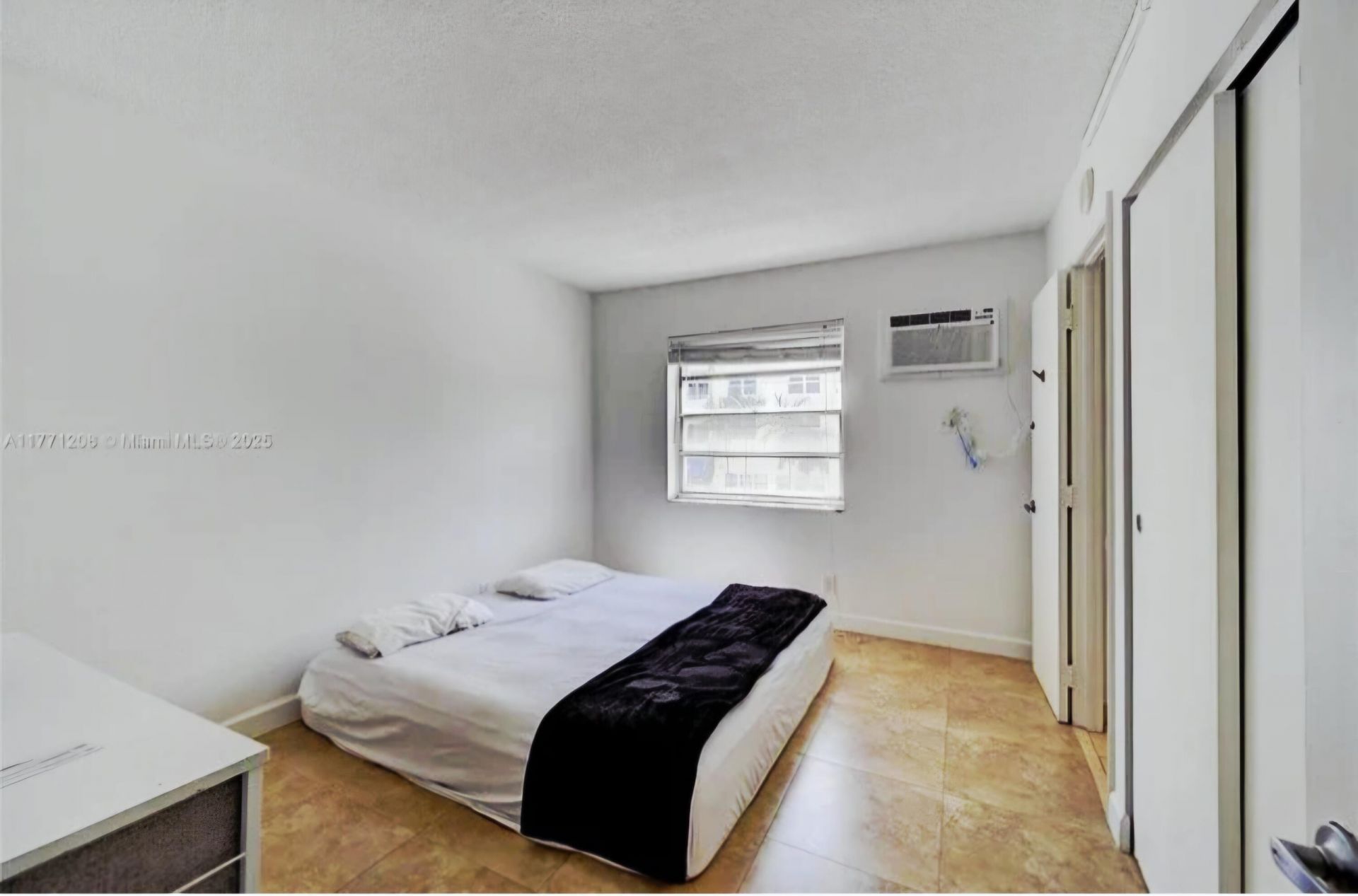 200 S Birch Road, Unit 208, Fort Lauderdale, FL 33316 Photo