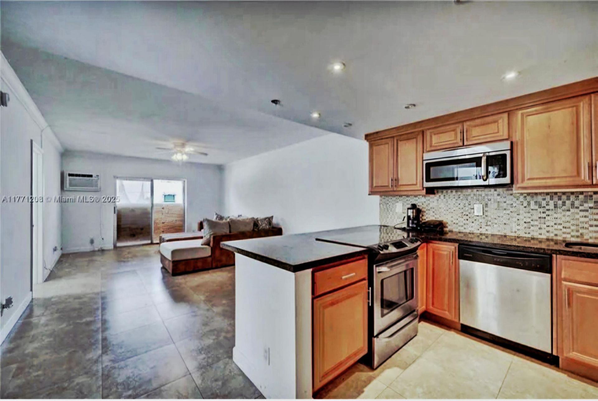 200 S Birch Road, Unit 208, Fort Lauderdale, FL 33316 Photo