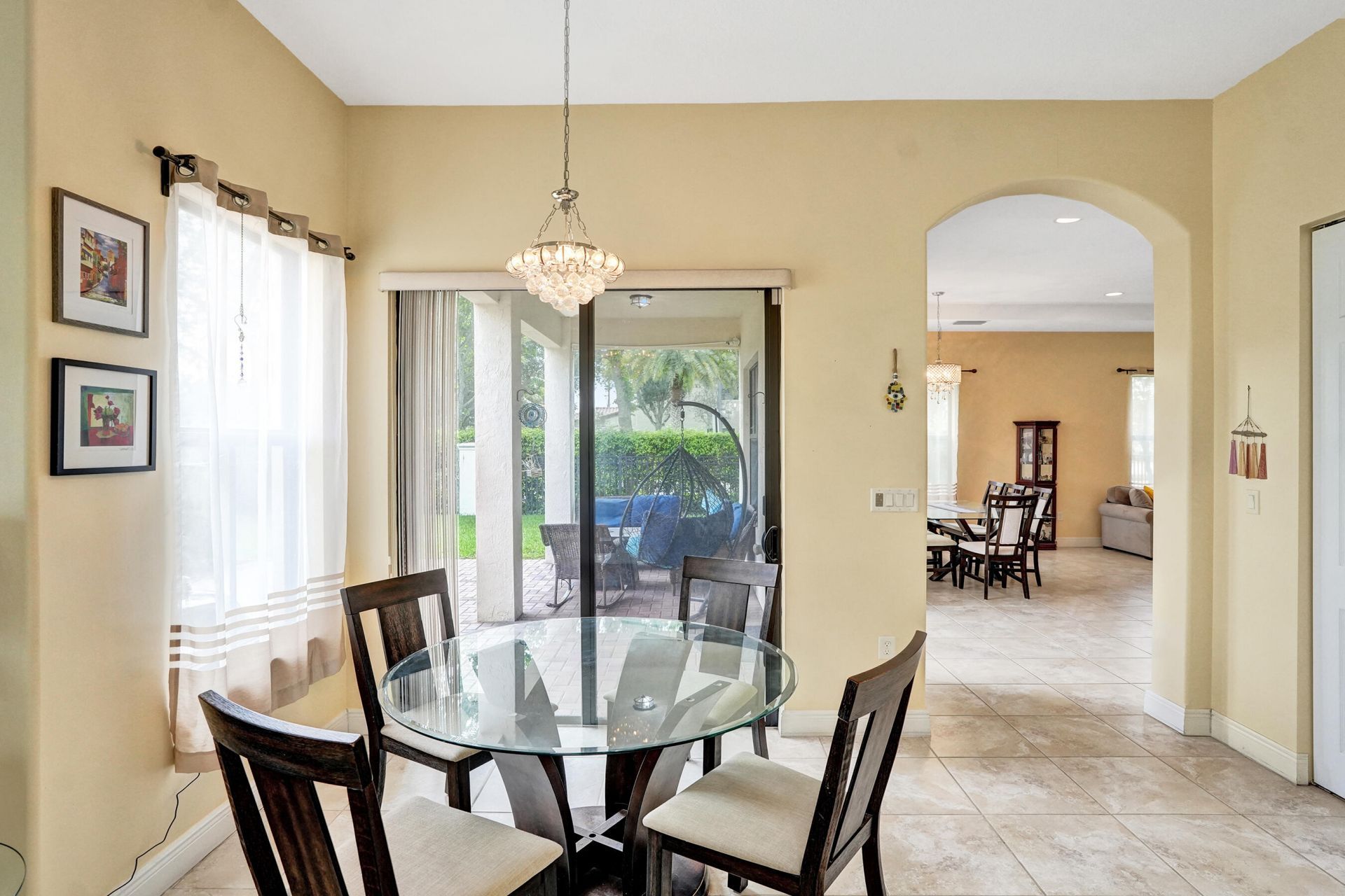 8541 NW 38th Street, Cooper City, FL 33024 Photo