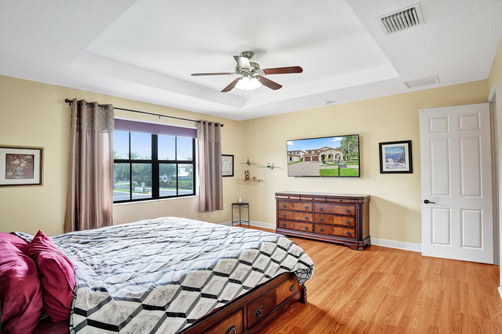 8541 NW 38th Street, Cooper City, FL 33024 Photo