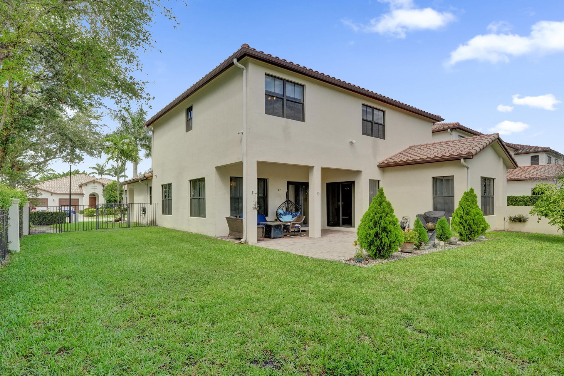 8541 NW 38th Street, Cooper City, FL 33024 Photo