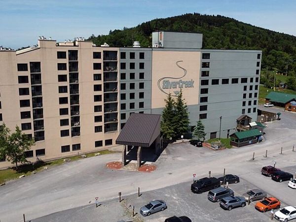 2216 Silver Creek, Snowshoe, WV 26209