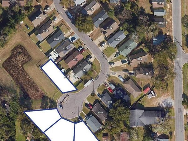 1141 Hayden Ct, Pensacola, FL 32501