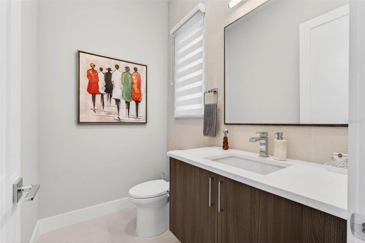 374 6th Street S, Saint Petersburg, FL 33701 Photo