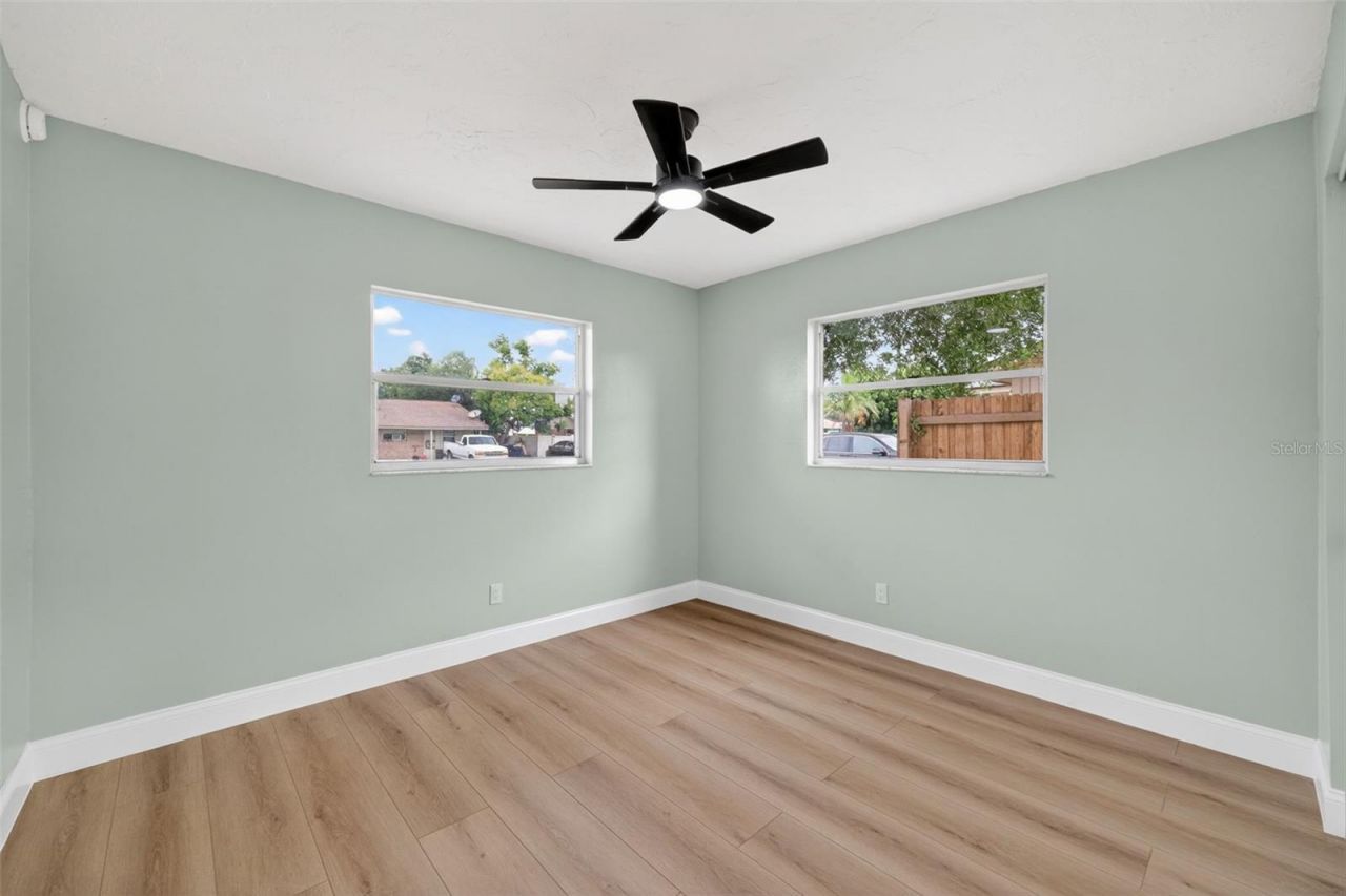 412 59th Avenue Drive W, Bradenton, FL 34207 Photo
