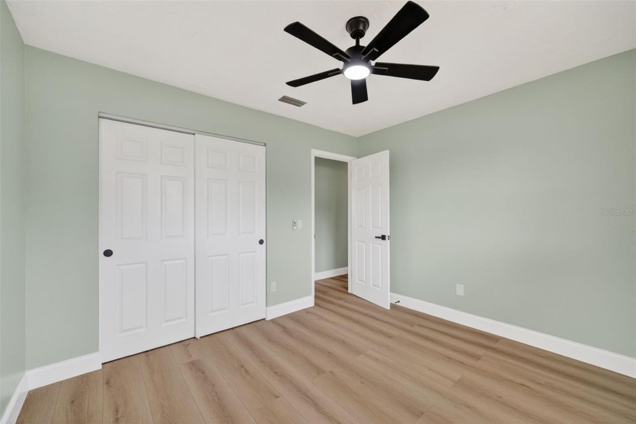 412 59th Avenue Drive W, Bradenton, FL 34207 Photo