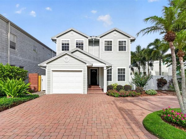 6007 S RUSSELL STREET , TAMPA, FL 33611