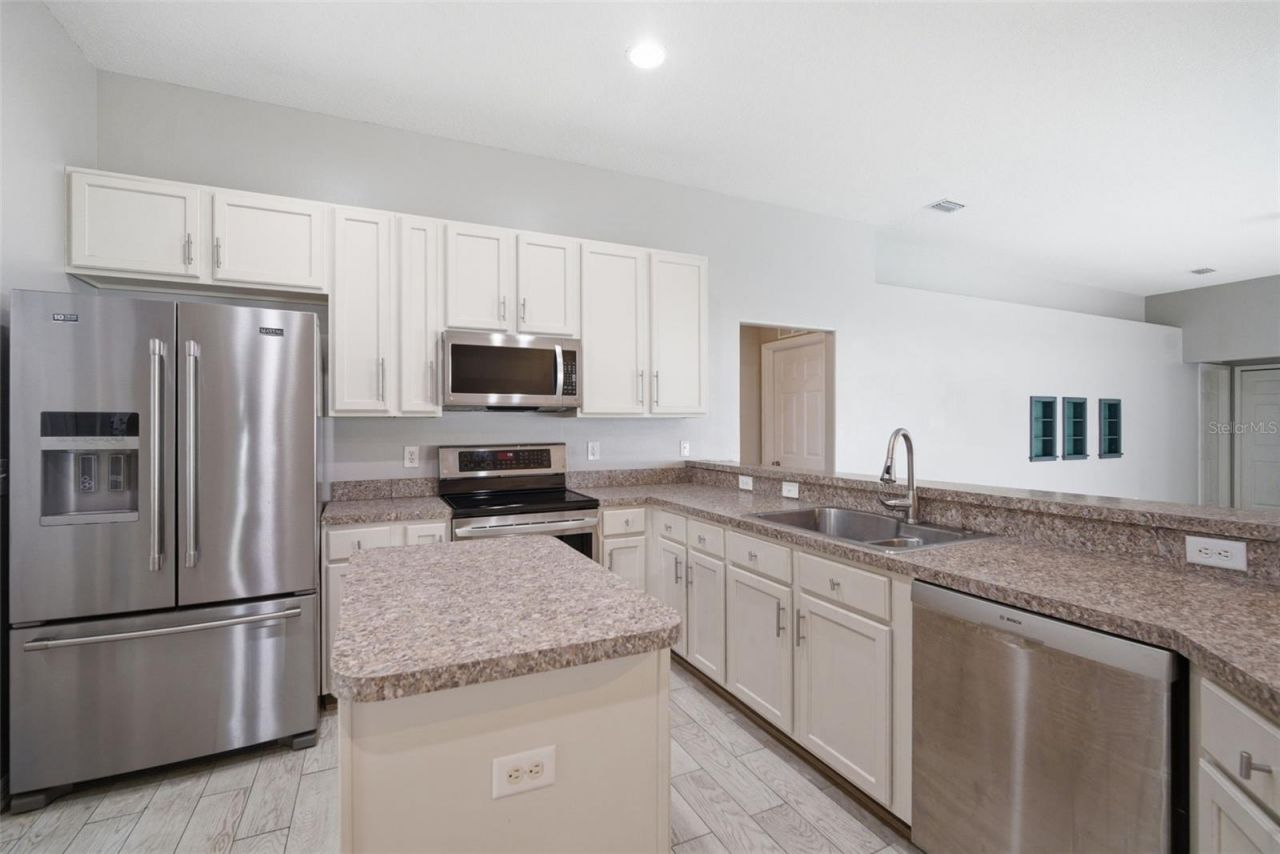 4304 Windmill Ridge Road, Plant City, FL 33567 Photo