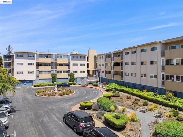 2137 Otis Drive , Unit 302, Alameda, CA 94501