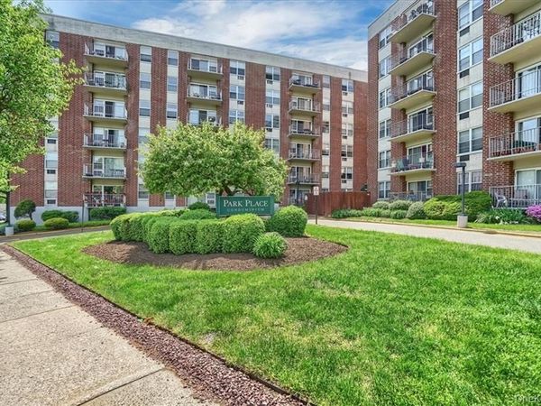 35 Park Avenue , Unit 4S, Suffern, NY 10901