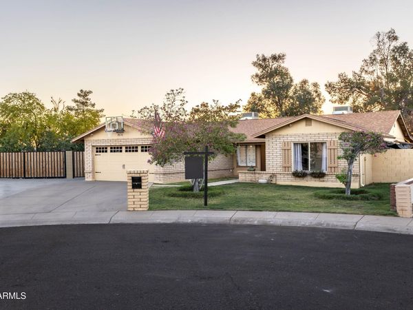 3570 W Pershing Avenue, Phoenix, AZ 85029