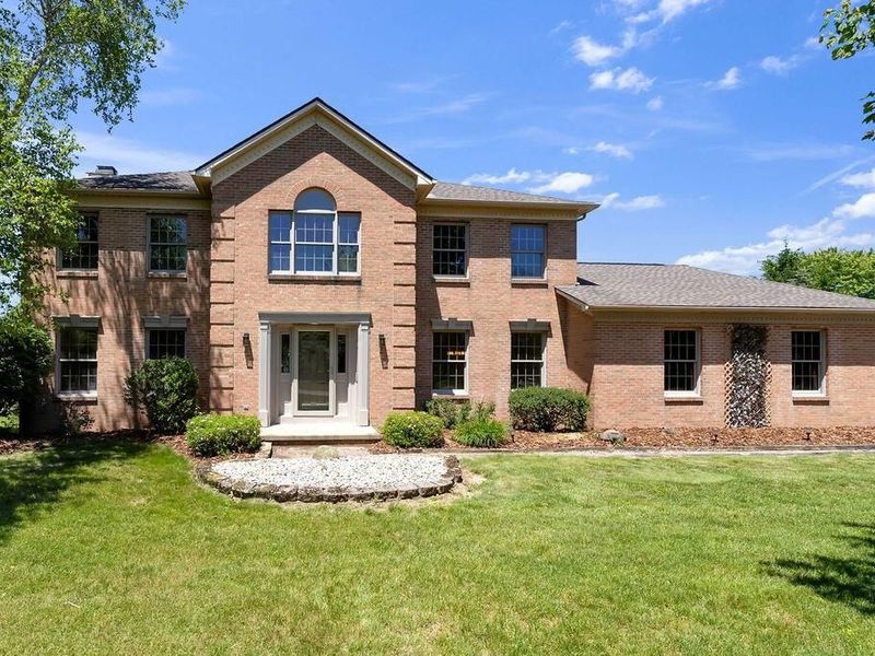 14 Willow View Drive SW, Granville, OH 43023 Photo 1