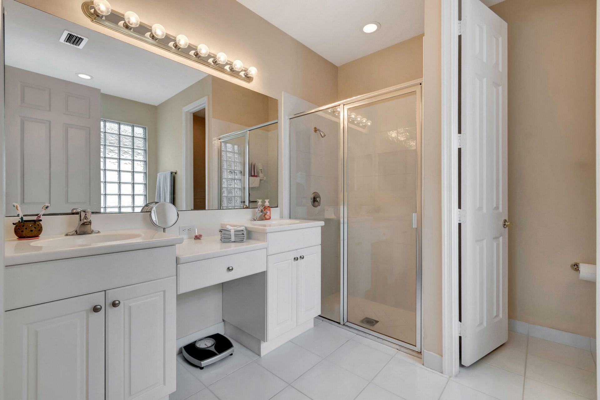 9635 Sandpiper Shores Way, West Palm Beach, FL 33411 Photo