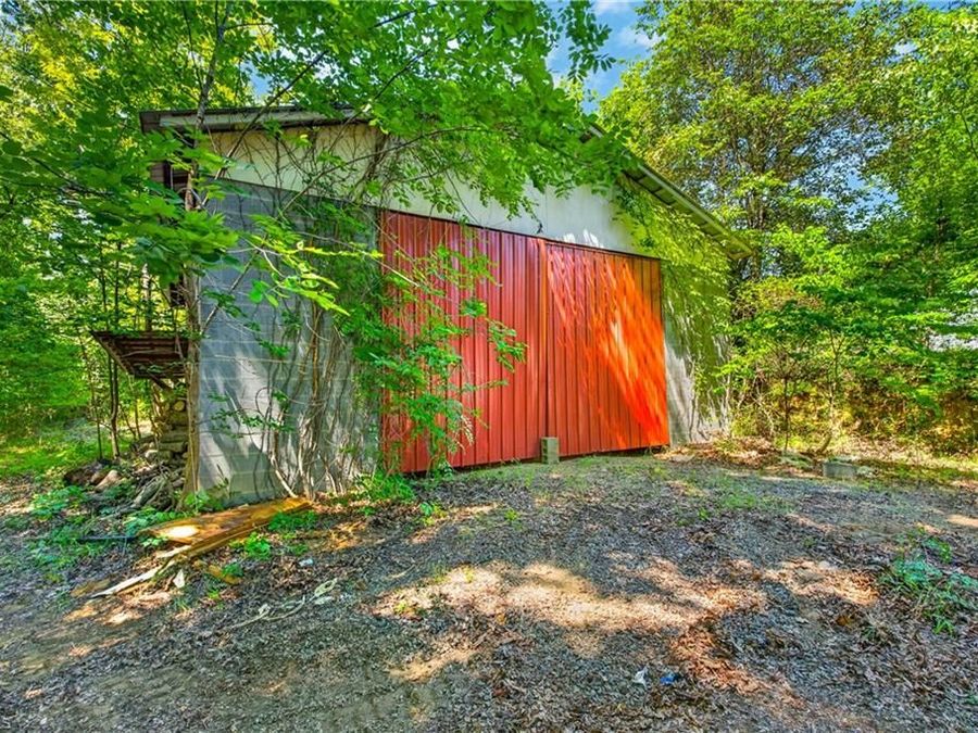 Property Image 43