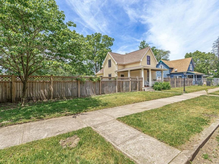 Property Image 4