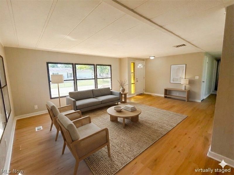 483 Stable Drive, Lagrange, OH 44050 Photo 2