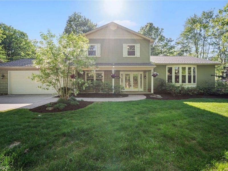 8662 Tanglewood Trail , Chagrin Falls, OH 44023 Photo 1