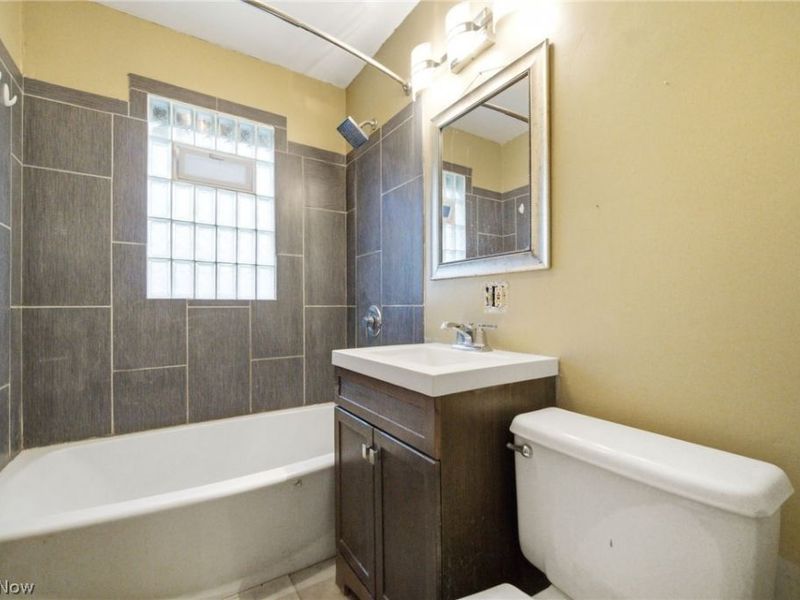 2670 Robindale Avenue, Akron, OH 44312 Photo 21