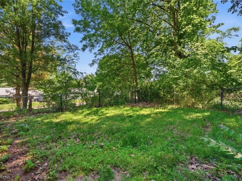 2670 Robindale Avenue, Akron, OH 44312 Photo 35