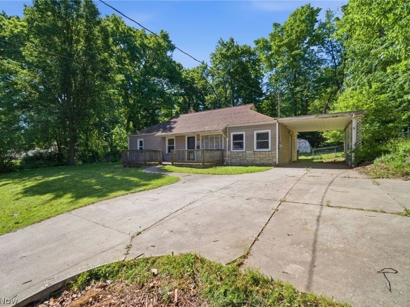 2670 Robindale Avenue, Akron, OH 44312 Photo 7