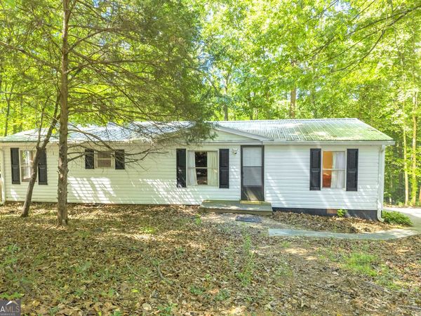 114 Lake Harbor Trail, Martin, GA 30557