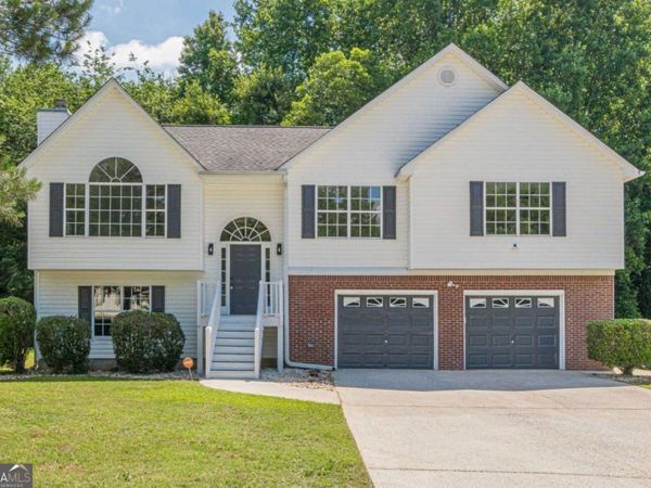 133 Four Oaks Drive, Powder Springs, GA 30127