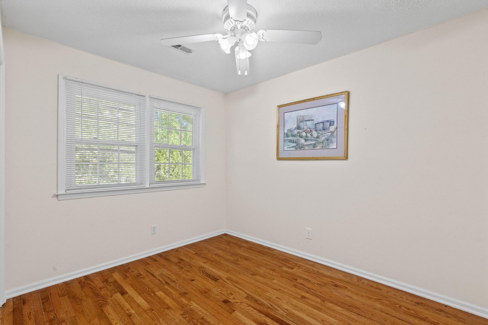 5729 Saint Angela Drive Photo 28