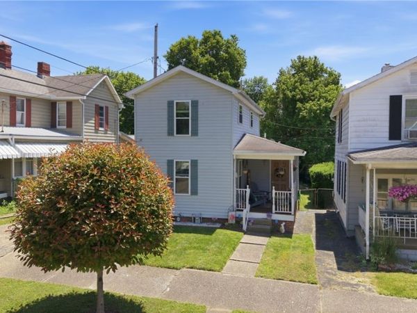 106 E Montgomery Street, Marietta, OH 45750