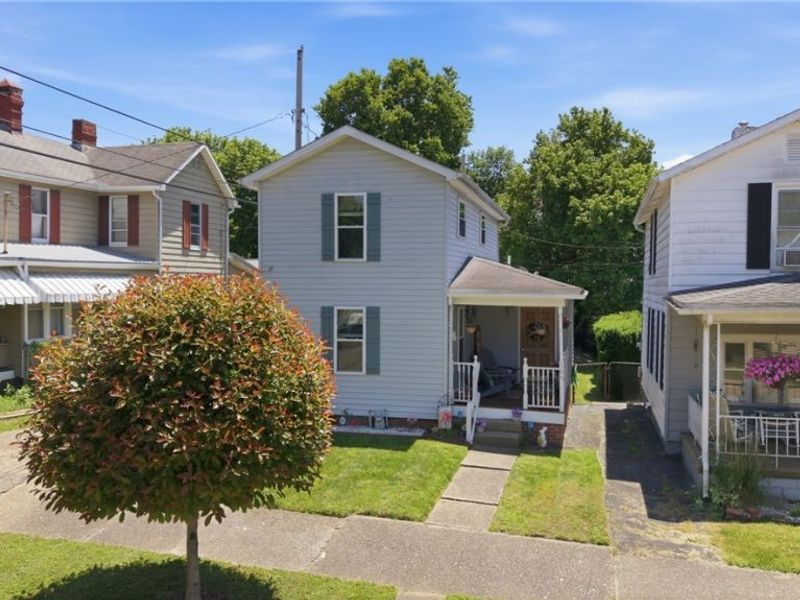106 E Montgomery Street, Marietta, OH 45750 Photo 1