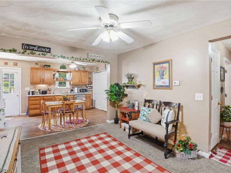 106 E Montgomery Street, Marietta, OH 45750 Photo 12