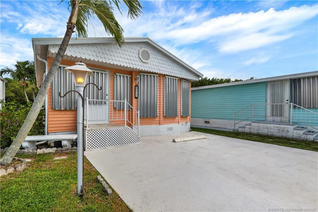 10701 S Ocean Drive, Unit 617, Jensen Beach, FL 34957 Photo