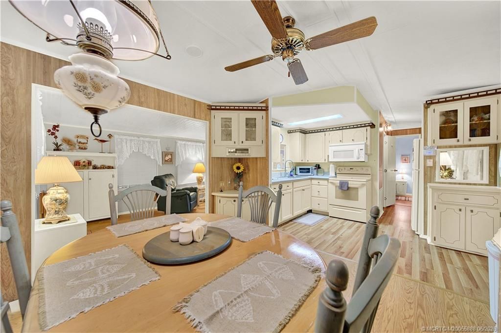 10701 S Ocean Drive, Unit 617, Jensen Beach, FL 34957 Photo