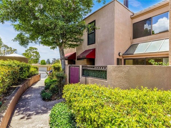 25761 Le Parc, Unit 72, Lake Forest, CA 92630