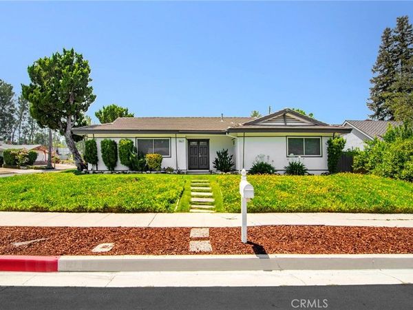 5627 Le Sage , Woodland Hills, CA 91367