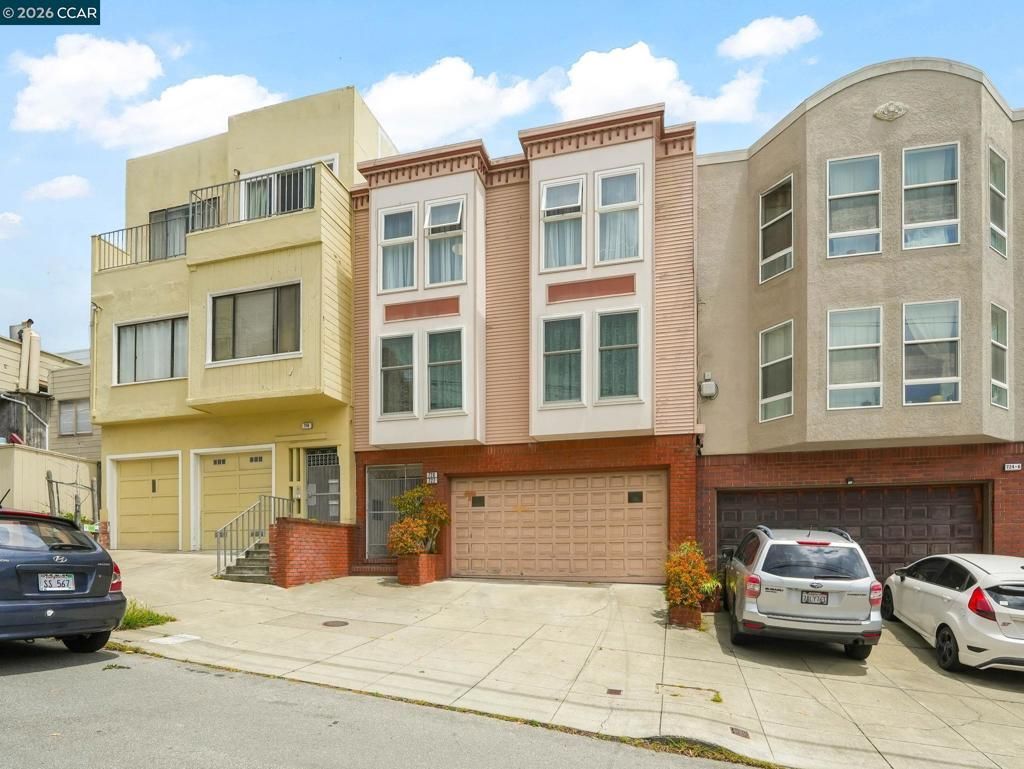 722 34th Ave, San Francisco, CA 94121 Main Photo