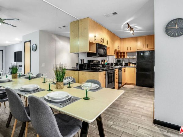 751 N Los Felices Circle , Unit 212, Palm Springs, CA 92262