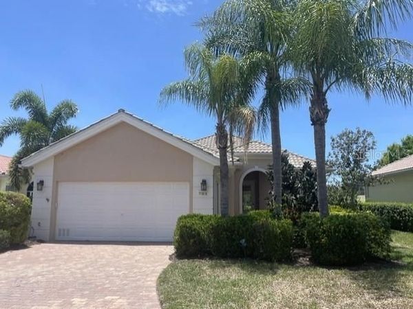 11818 FIORE LANE , SARASOTA, FL 34238