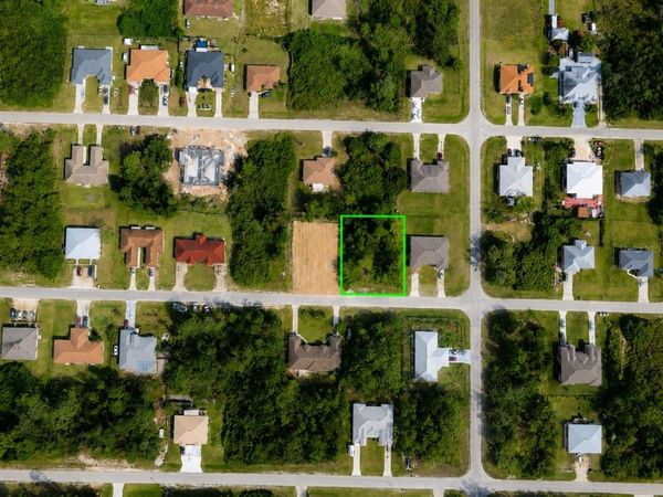 5204/5206 27TH ST SW , LEHIGH ACRES, FL 33973