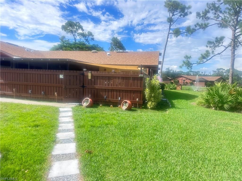 5597 Foxlake Dr , North Fort Myers, FL 33917 Photo