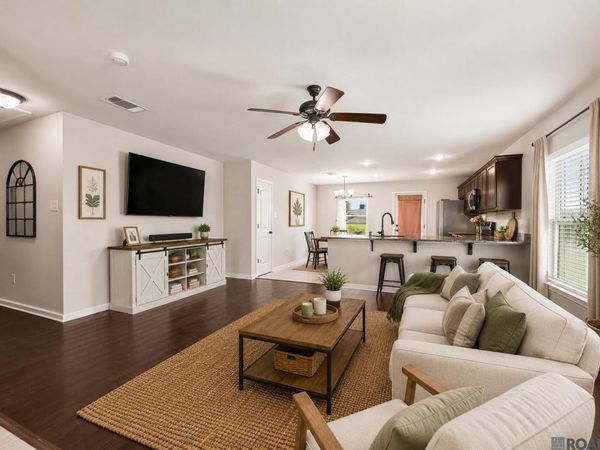26621 Evangeline Trace Blvd, Denham Springs, LA 70726
